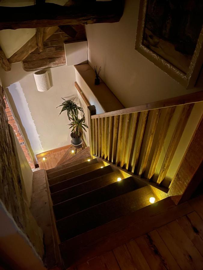 Elegant Peaceful Barn In Rural Village Setting Close To Stratford Upon Avon Bagian luar foto